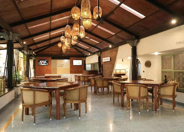 Hanu Reddy Residences Poes Garden