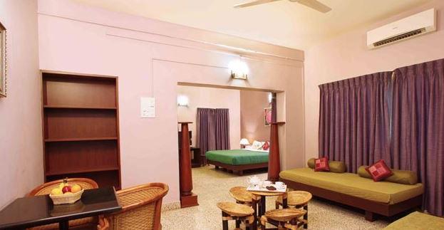 Country house Hanu Reddy Residences Poes Garden