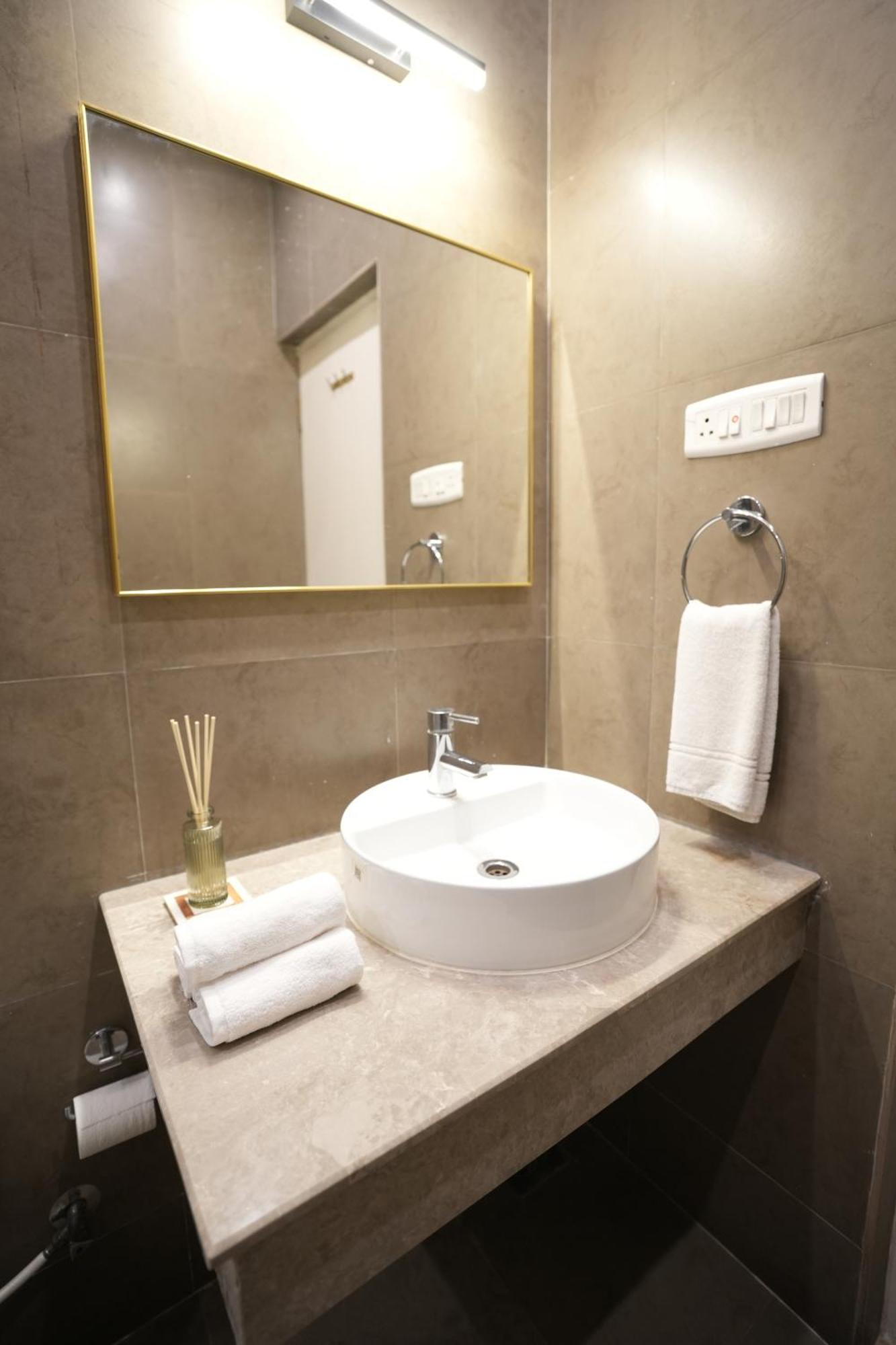 Country house Hanu Reddy Residences Poes Garden