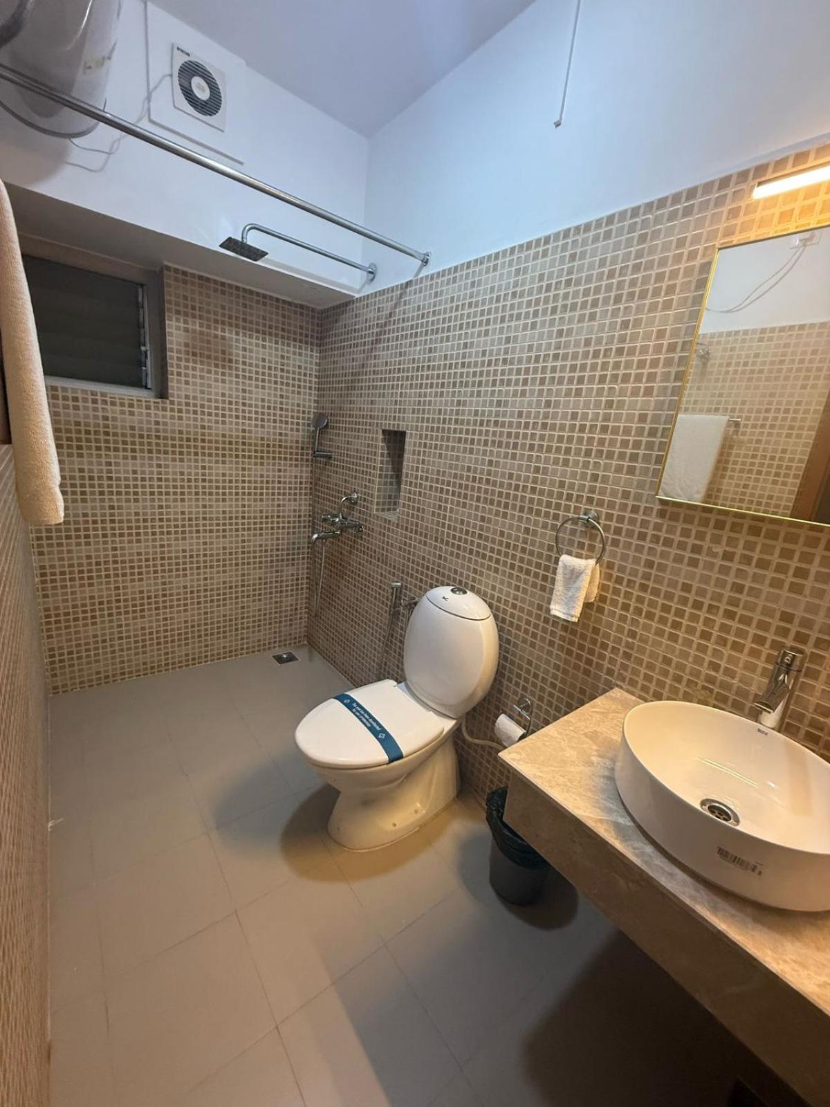 Country house Hanu Reddy Residences Poes Garden *