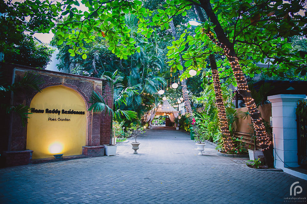 Hanu Reddy Residences Poes Garden Country house *
